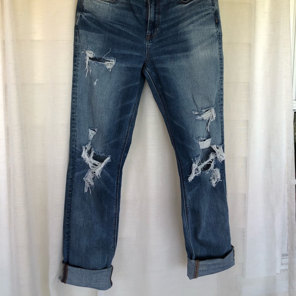 American Eagle ripped straight leg jeans x long